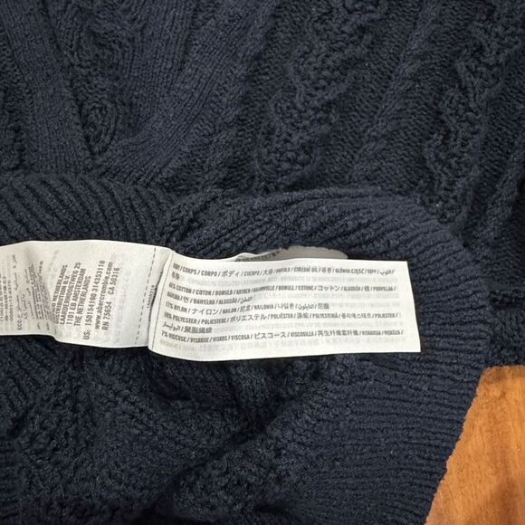 Abercrombie & Fitch Navy Cable Knit V-Neck Sweater L - Picture 5 of 9